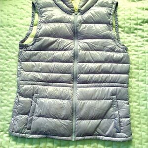 Uniqlo Lightweight Women's Puffer Quilted Vest Lavender Lilac Purple S
